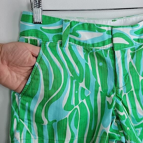 Lilly Pulitzer Women's The Chipper Short in Green Blue White Size 0 ALTERED FLAW - Picture 2 of 13